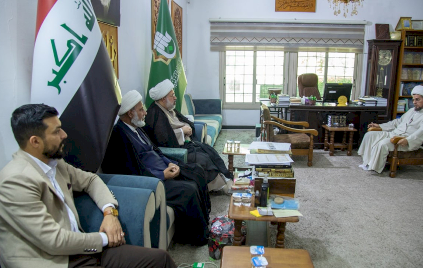 زيارةٌ مُثمرةٌ لرئيسِ قسمِ المعارفِ إلى مركزِ تُراثِ الحِلَّةِ