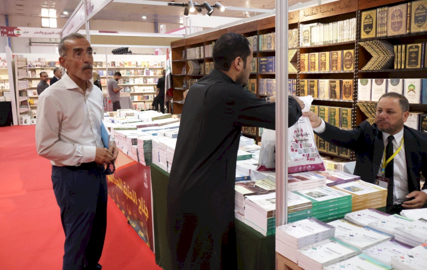 قسمُ المعارفِ يشاركُ في معرضِ بغدادَ الدوليّ للكتابِ بدورتِهِ الـ(26)
